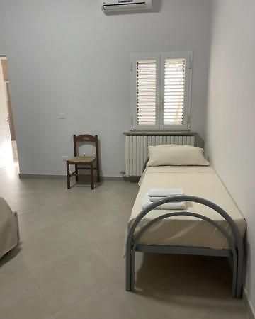 Dimora Nonna Ada Bed and Breakfast Aradeo Exterior foto