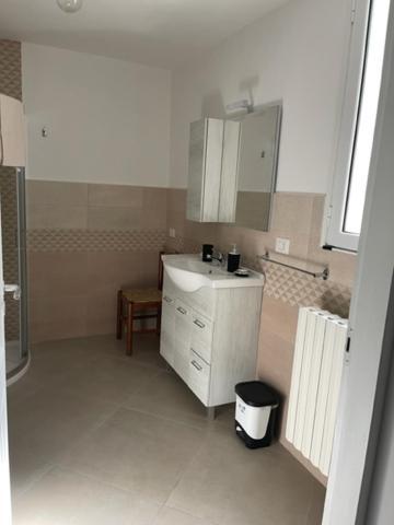 Dimora Nonna Ada Bed and Breakfast Aradeo Exterior foto